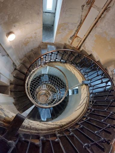 Les mystères du phare de Calais